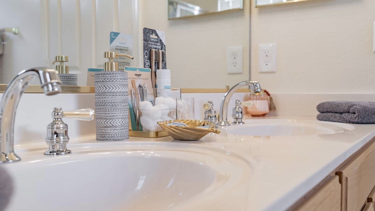 Photo of Bathroom in Glendale