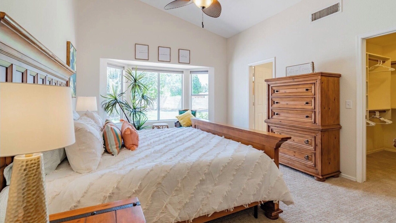 Photo of Bedroom in Glendale