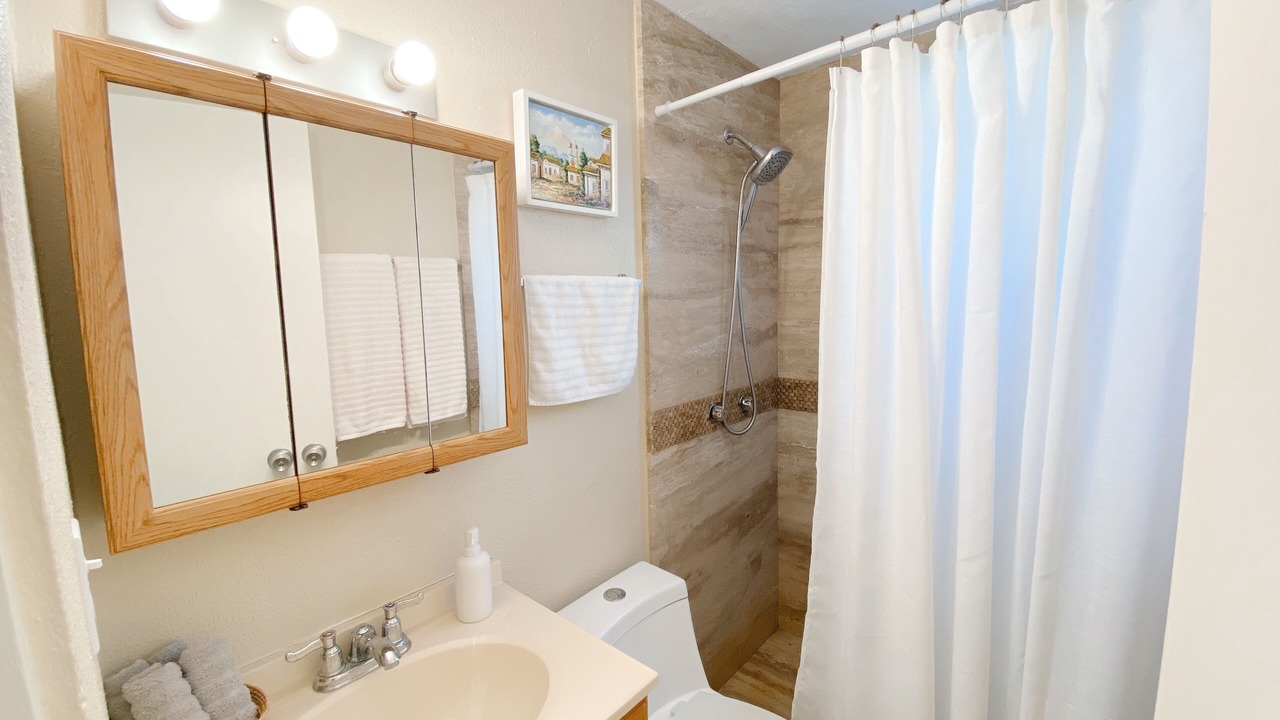 Photo of Bathroom in Zona Hotelera