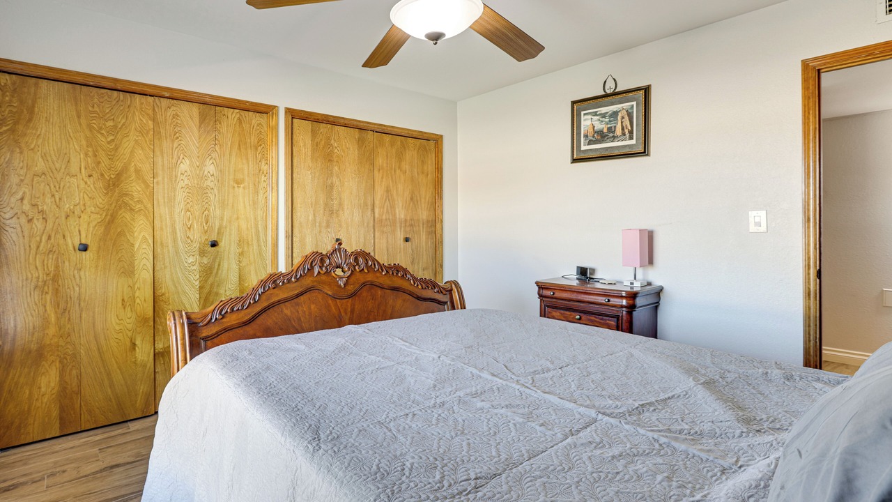 Photo of Bedroom in Paradise Valley Village