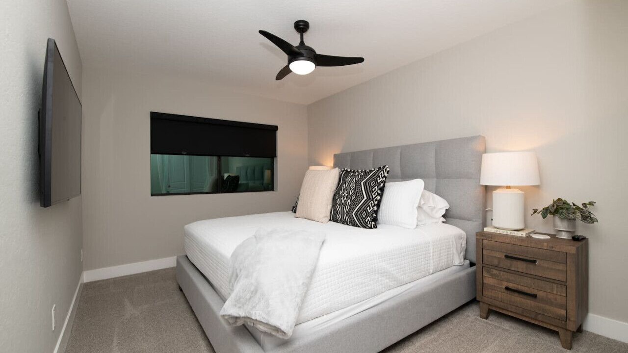 Photo of Bedroom in Raskin Estates
