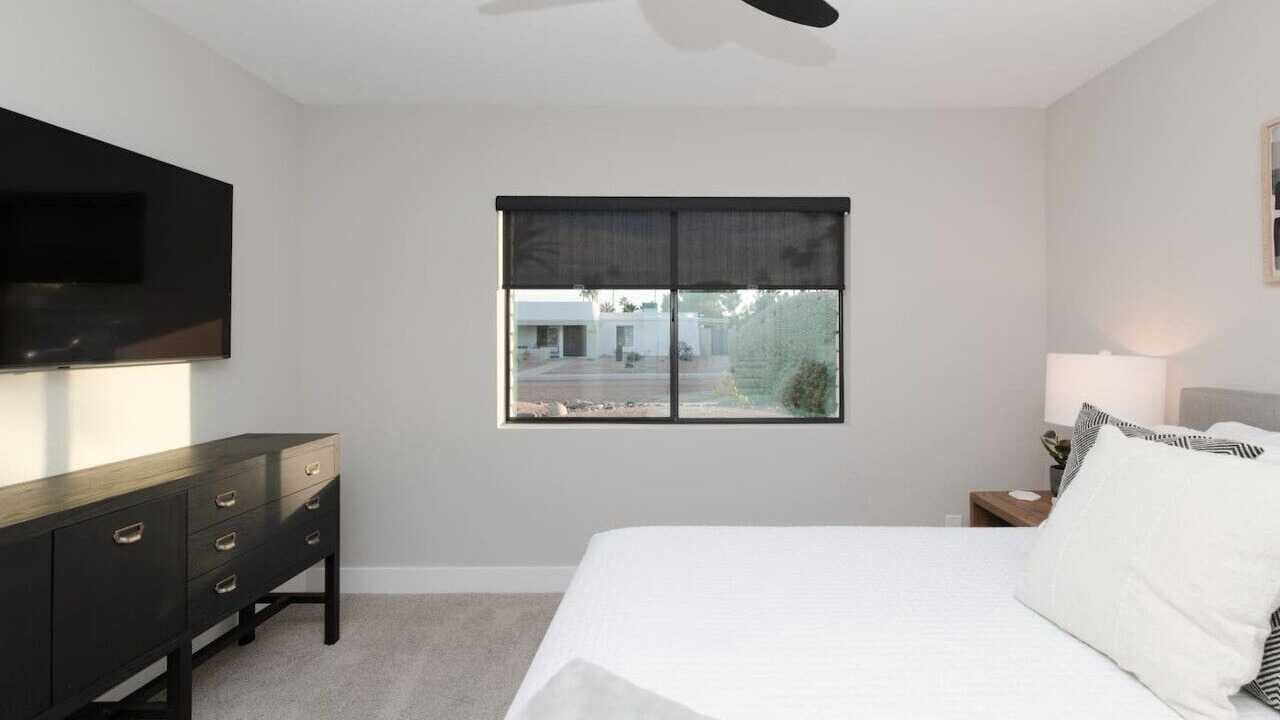 Photo of Bedroom in Raskin Estates