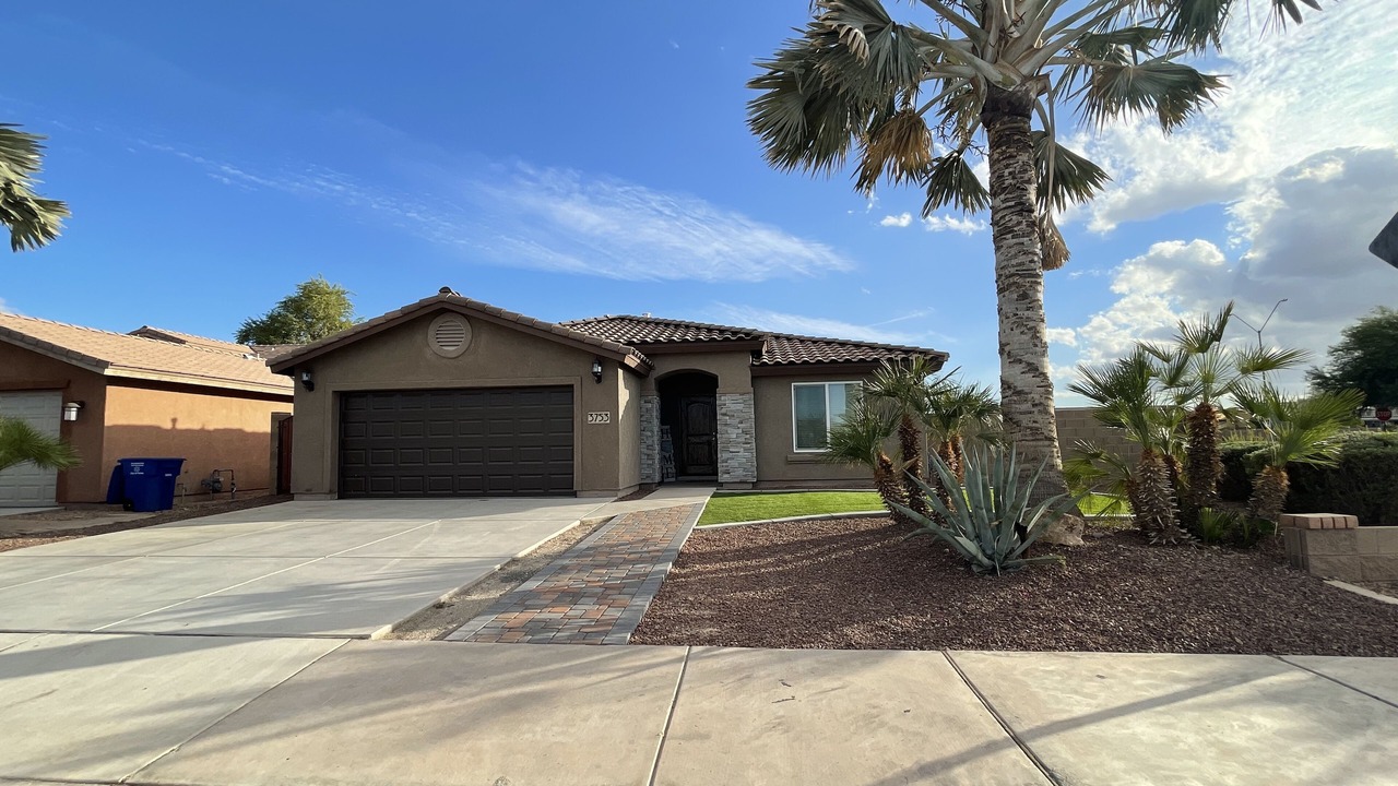 Photo of Outdoor in Yuma
