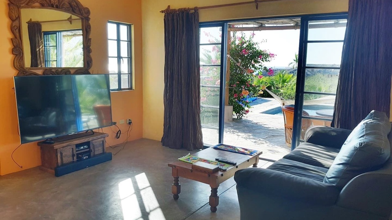 Photo of Livingroom in Todos Santos