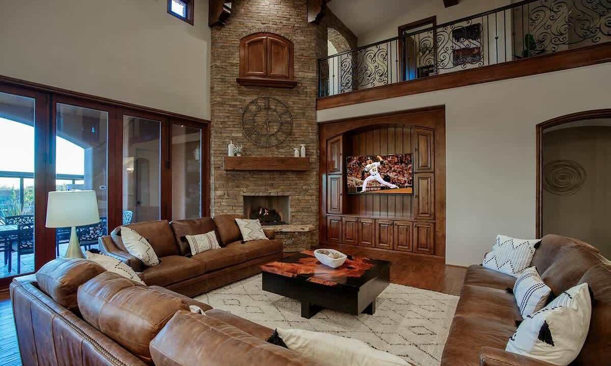 Photo of Bedroom in Pinnacle Peak