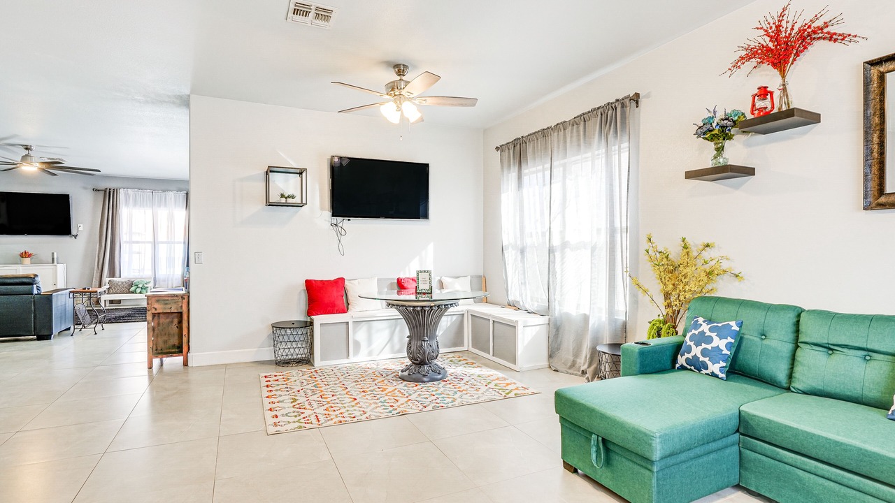 Photo of Livingroom in Alta Vista Estates