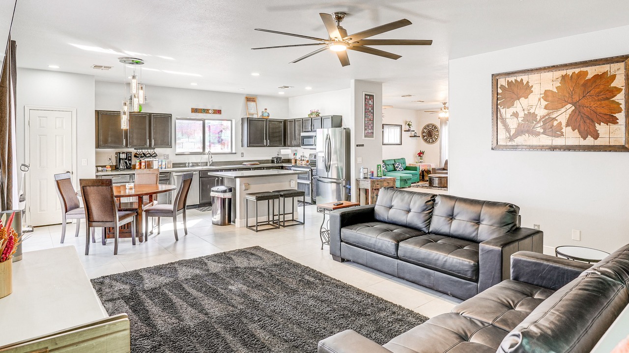 Photo of Livingroom in Alta Vista Estates