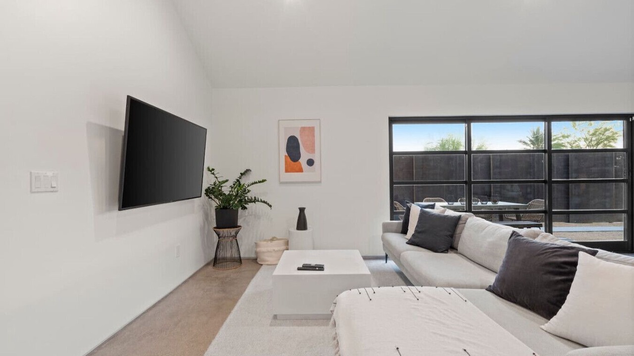 Photo of Livingroom in Coronado