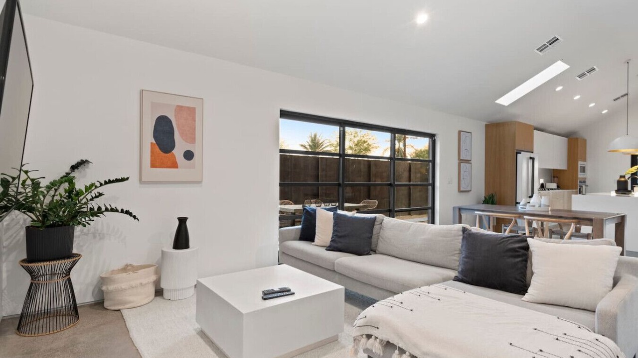 Photo of Livingroom in Coronado