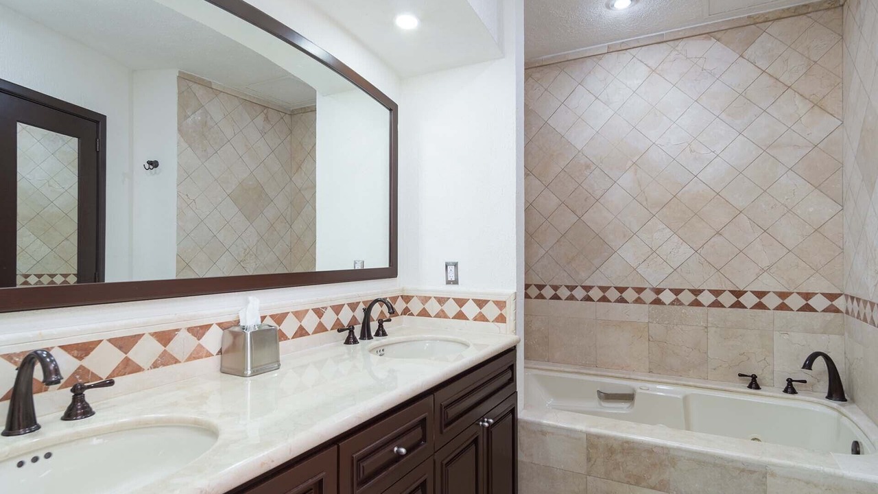 Photo of Bathroom in Bella Vista