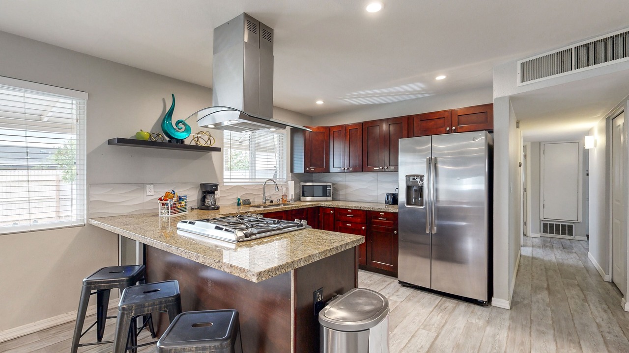 Photo of Kitchen in New Papago Parkway