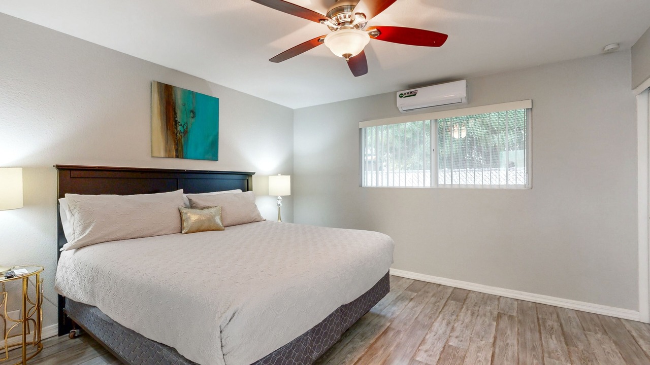 Photo of Bedroom in New Papago Parkway