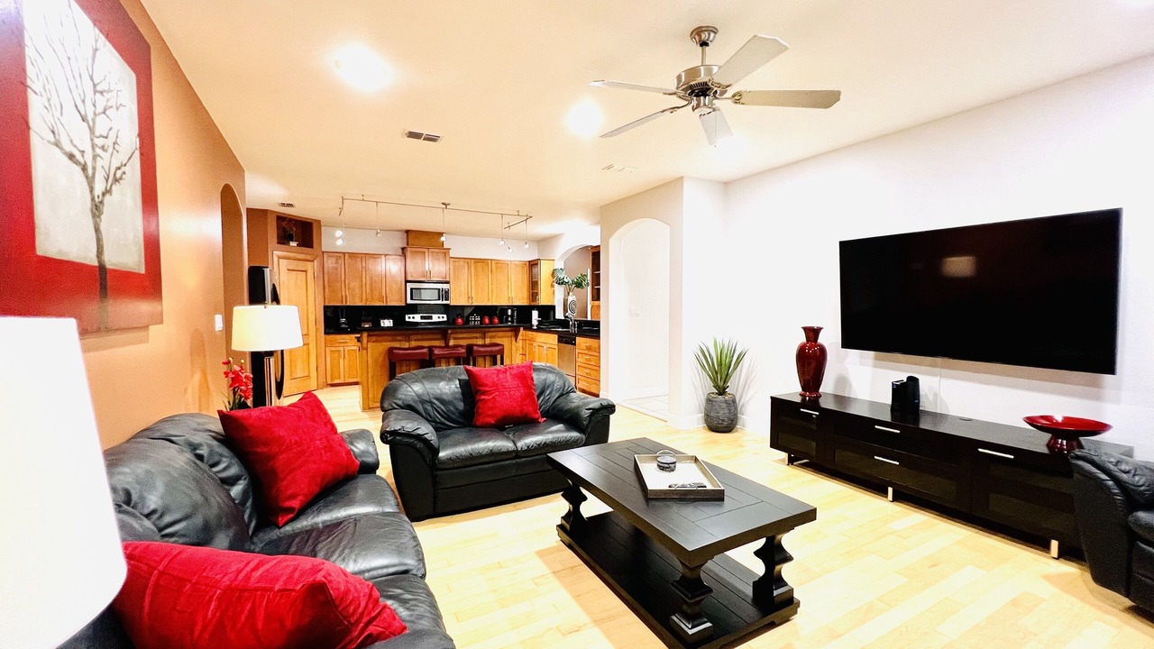 Photo of Livingroom in McAllen