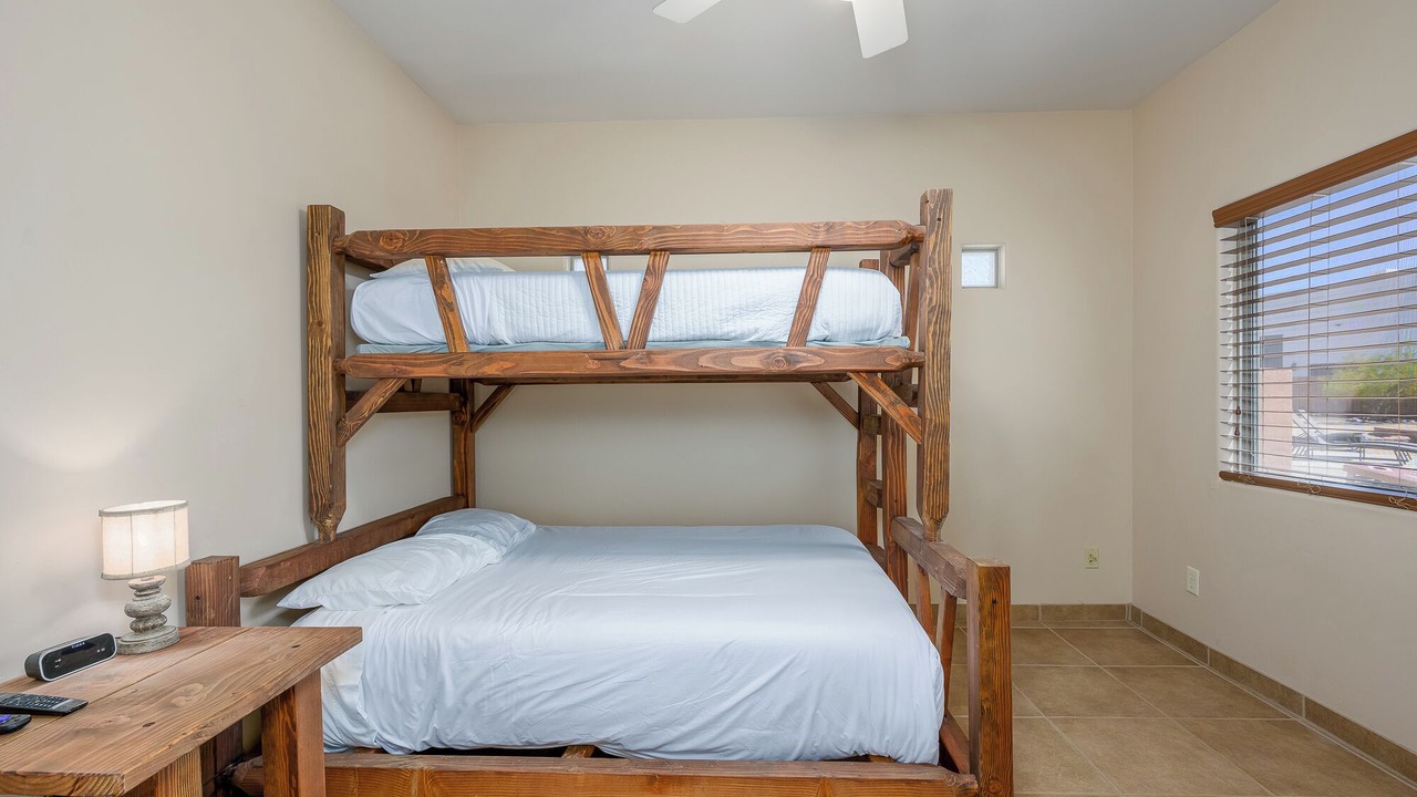 Photo of Bedroom in Desert Hills