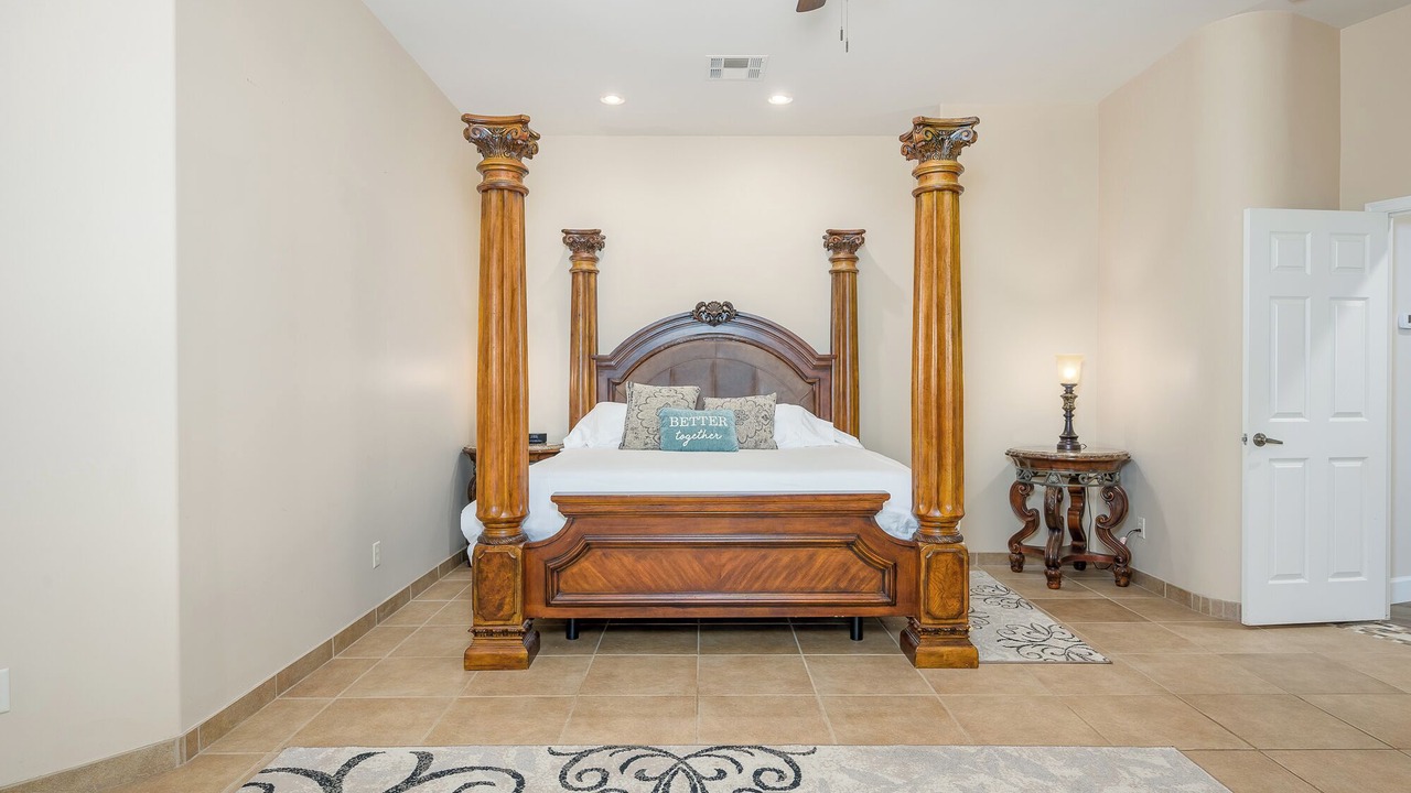 Photo of Bedroom in Desert Hills