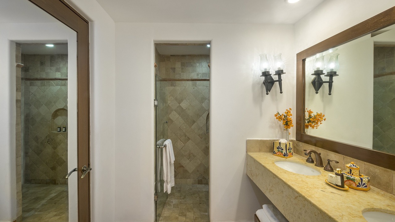 Photo of Bathroom in Cabo San Lucas