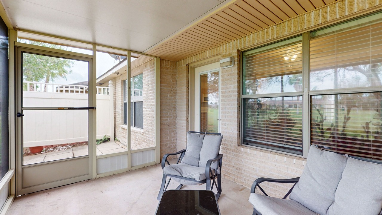 Photo of Patio Balcony in Laguna Vista