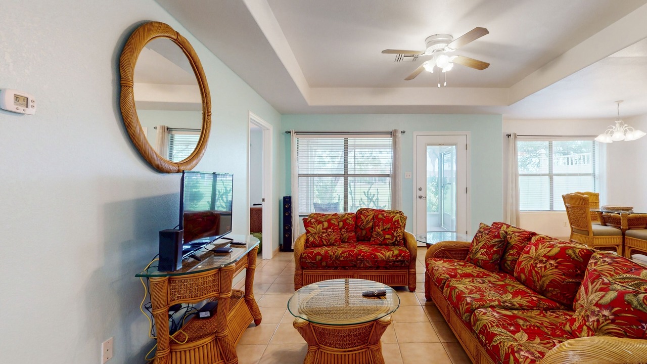 Photo of Livingroom in Laguna Vista