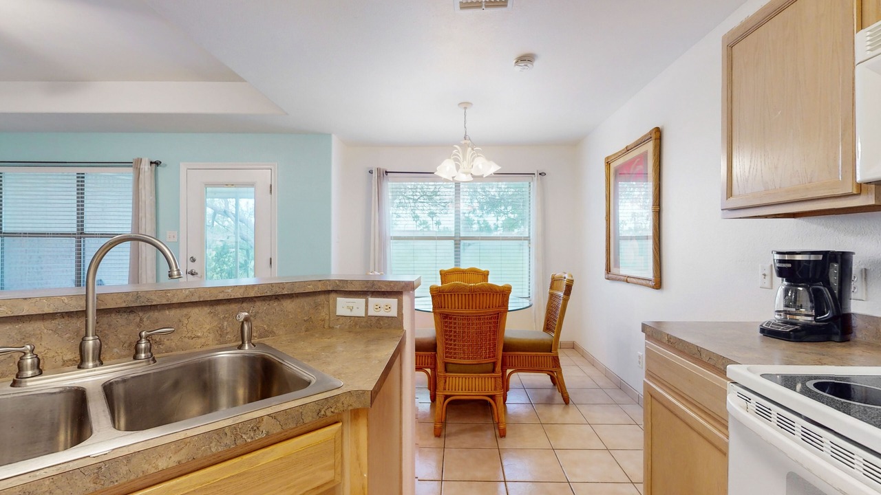 Photo of Kitchen in Laguna Vista