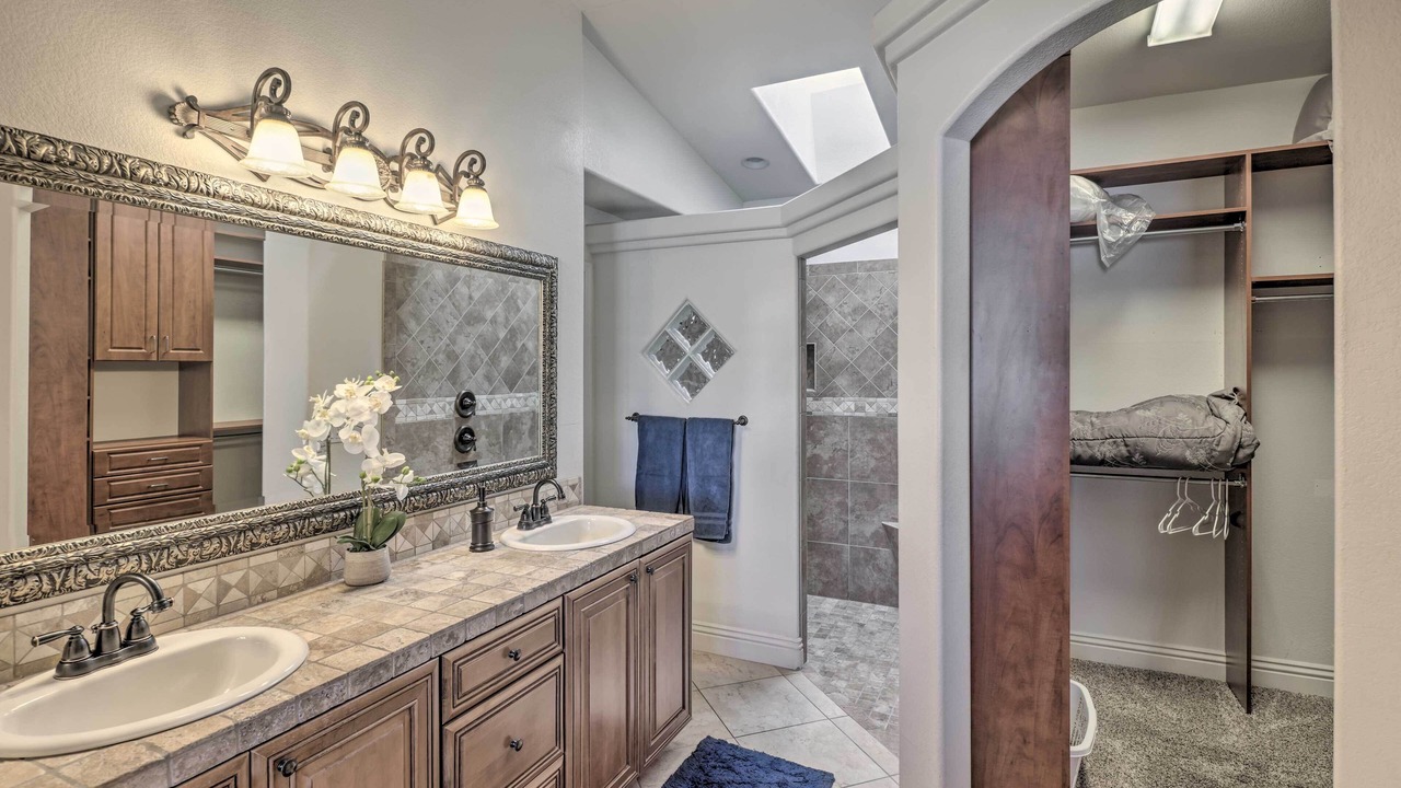 Photo of Bathroom in Lake Havasu City