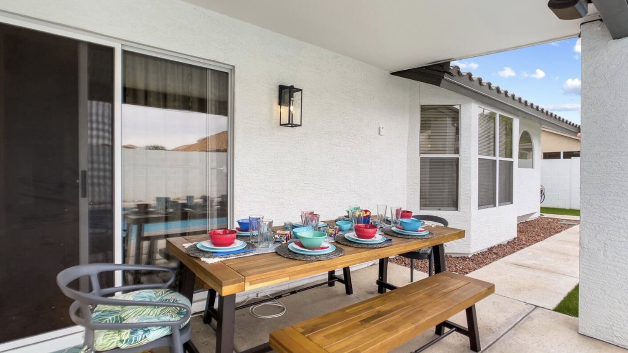Photo of Outdoor in Val Vista Lakes