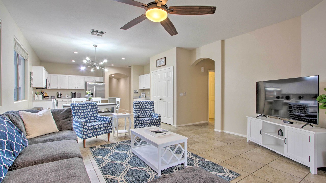 Photo of Livingroom in Bell West Ranch