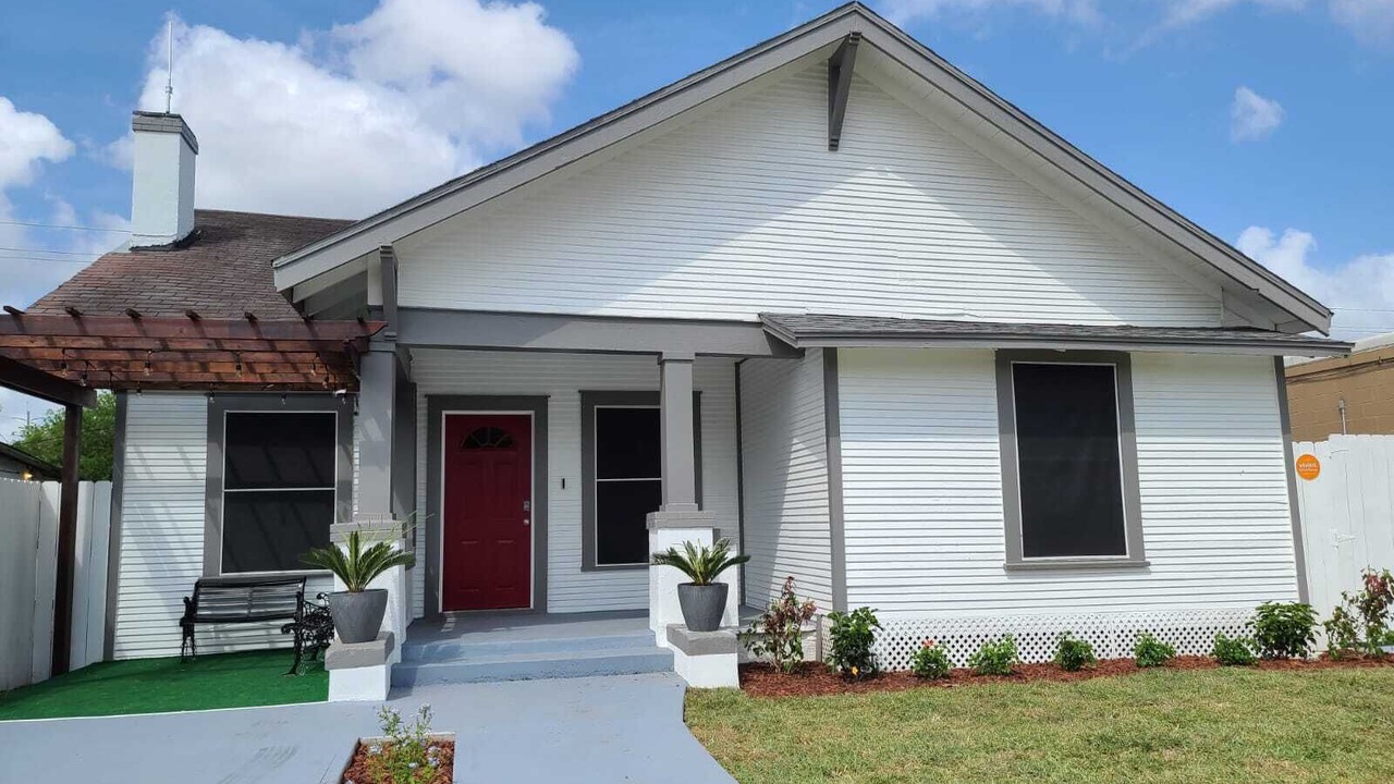 Photo of Outdoor in Brownsville