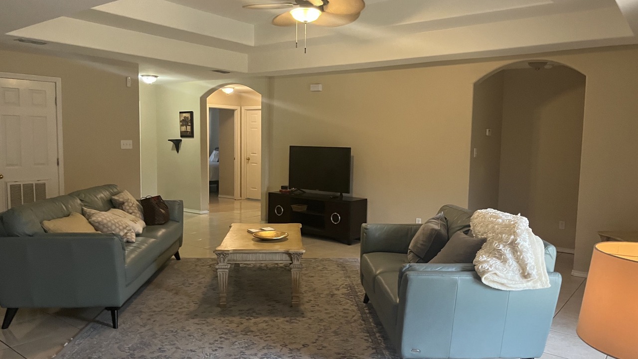 Photo of Livingroom in Pharr