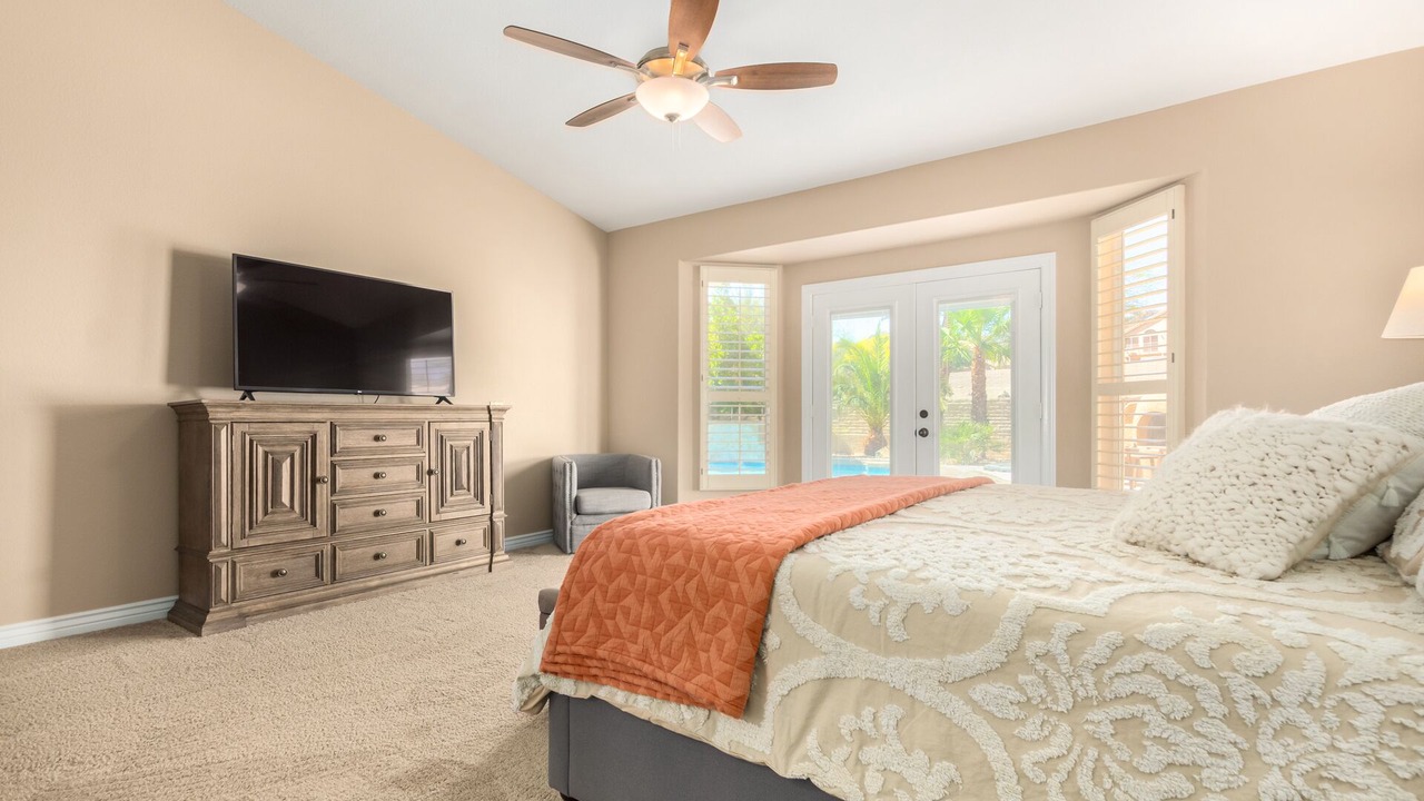 Photo of Bedroom in Foothills Club West