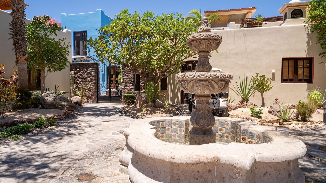 Photo of Outdoor in Nopolo