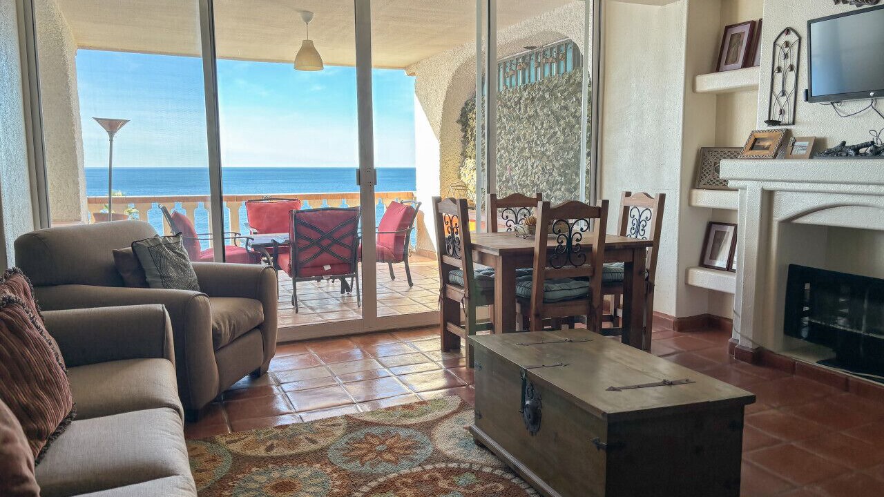 Photo of Livingroom in Rosarito