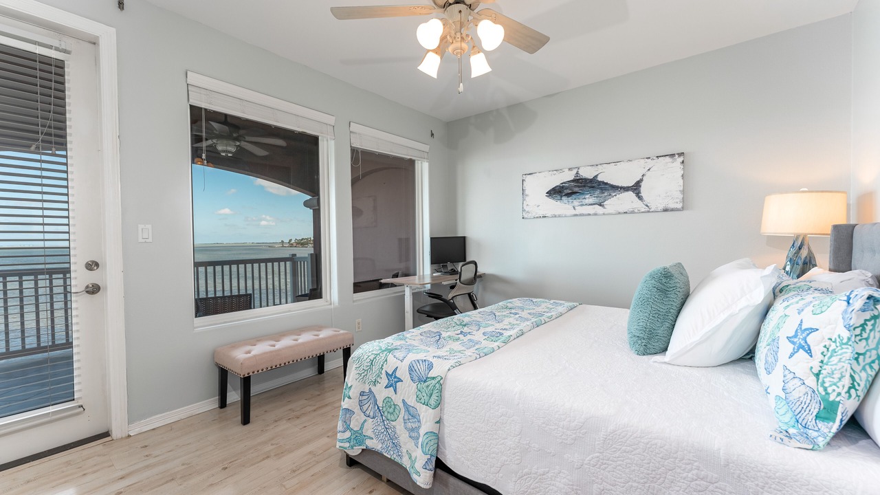 Photo of Patio Balcony in Laguna Vista