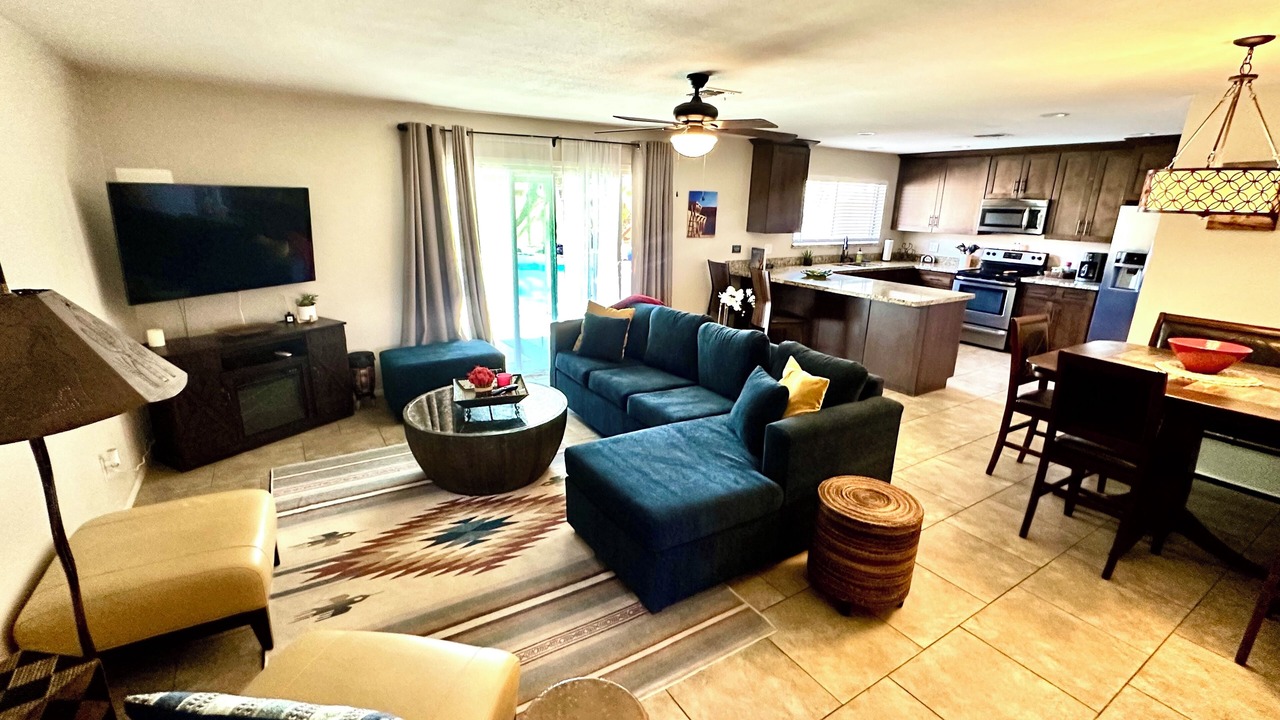 Photo of Livingroom in Glendale