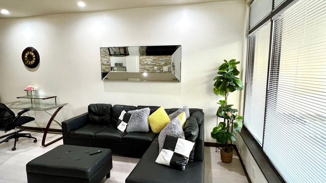 Photo of Livingroom in Mission