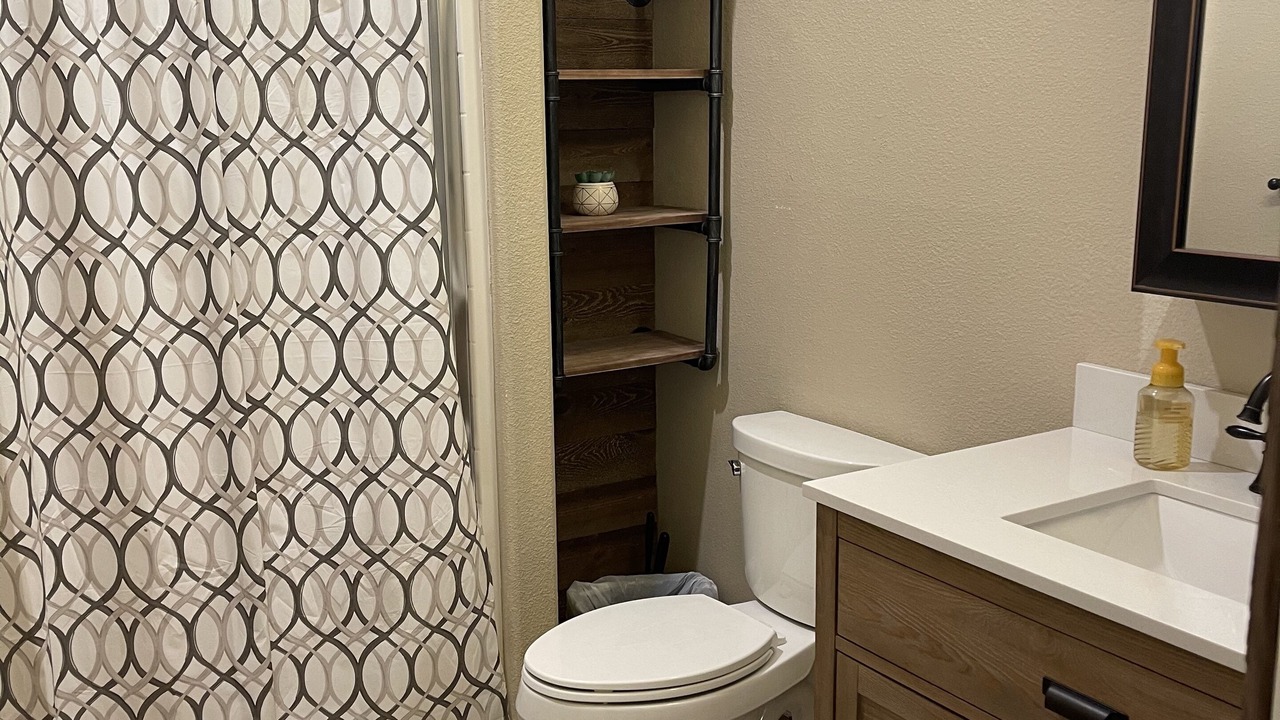 Photo of Bathroom in Foothills