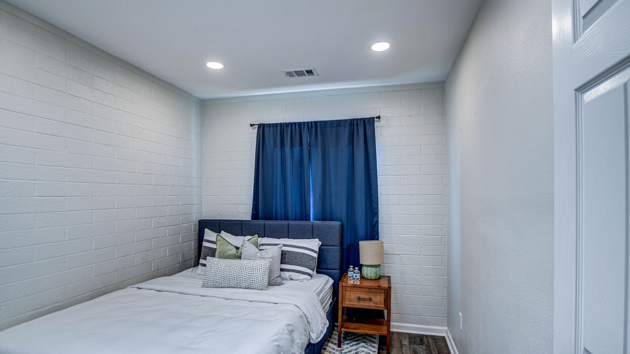 Photo of Bedroom in Cox Heights