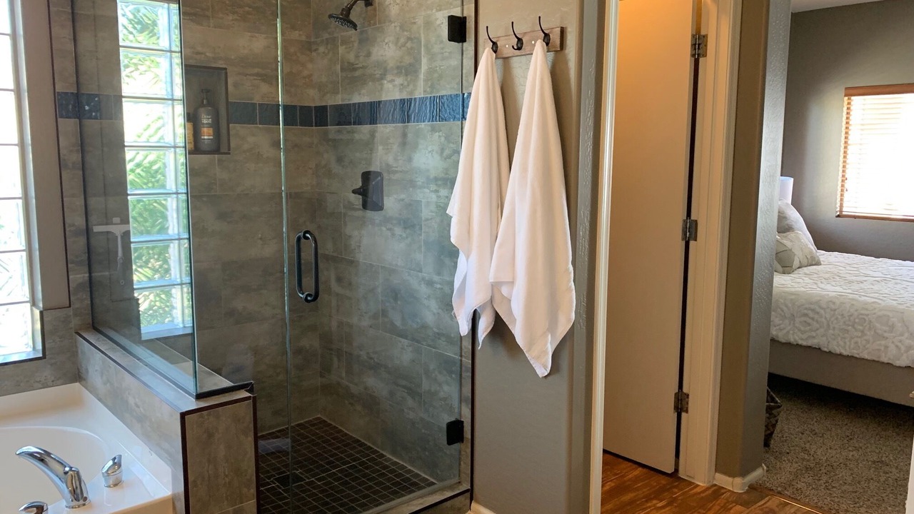 Photo of Bathroom in Litchfield Manor