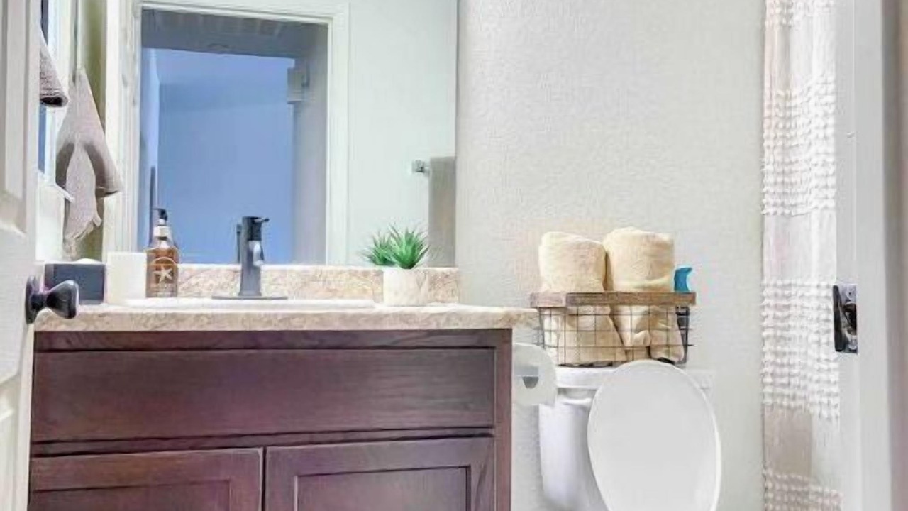 Photo of Bathroom in Yuma
