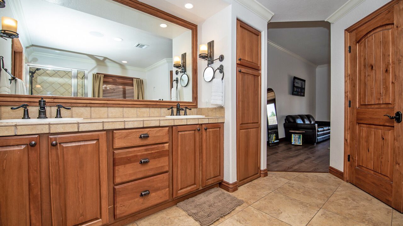 Photo of Bathroom in Yuma