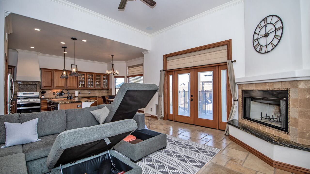 Photo of Livingroom in Yuma