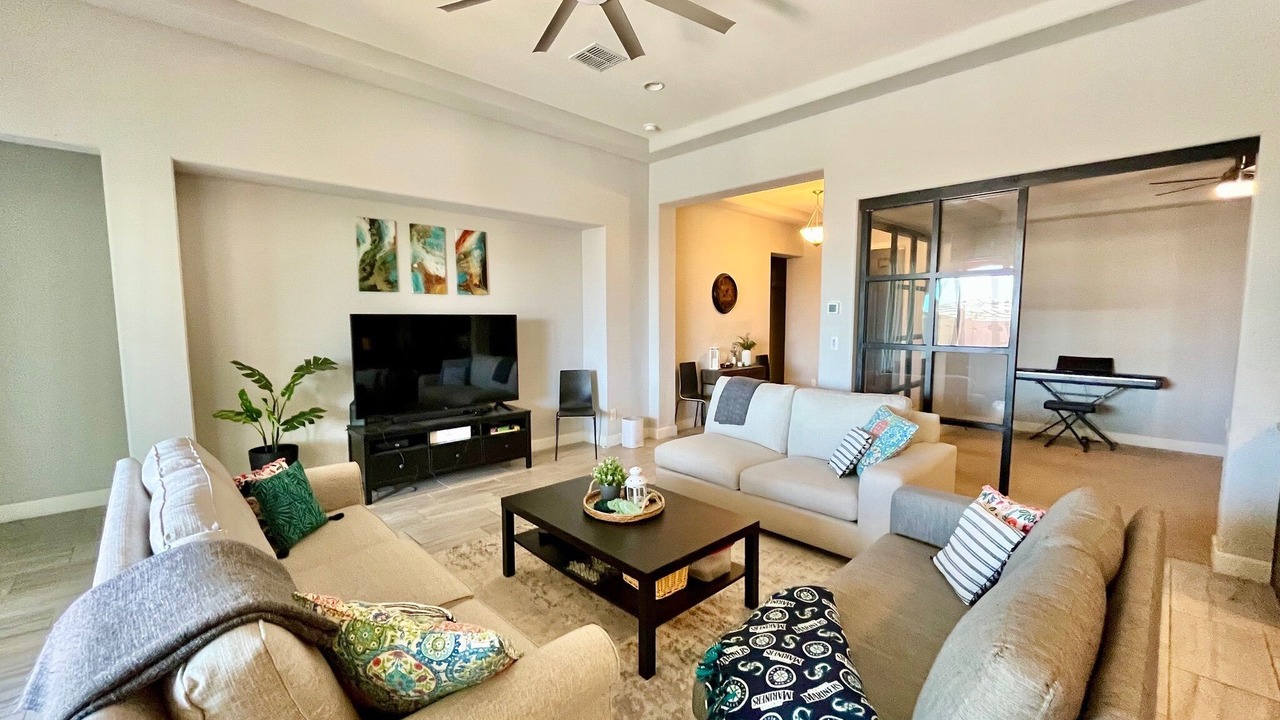 Photo of Bedroom in Montecito in Estrella