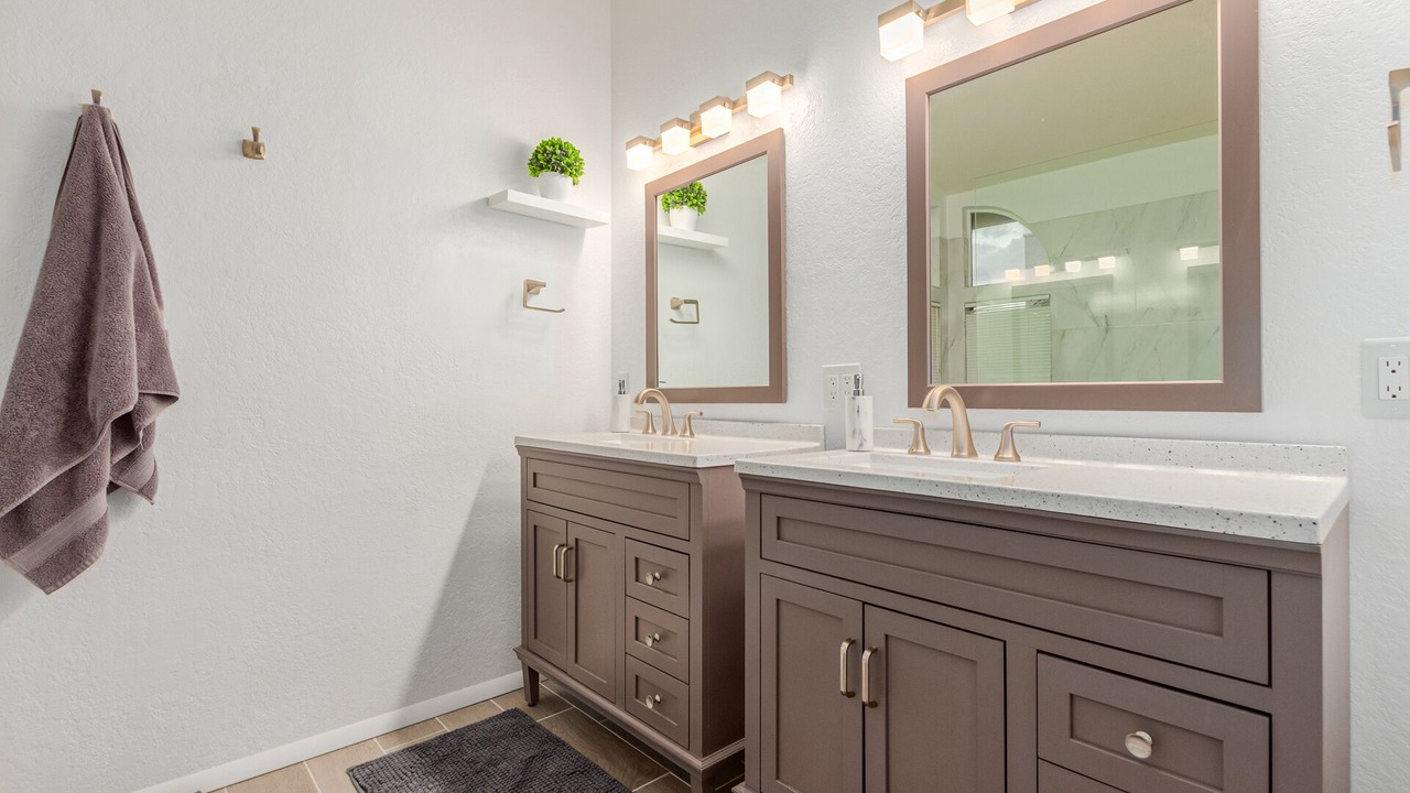 Photo of Bathroom in Paradise Valley Village