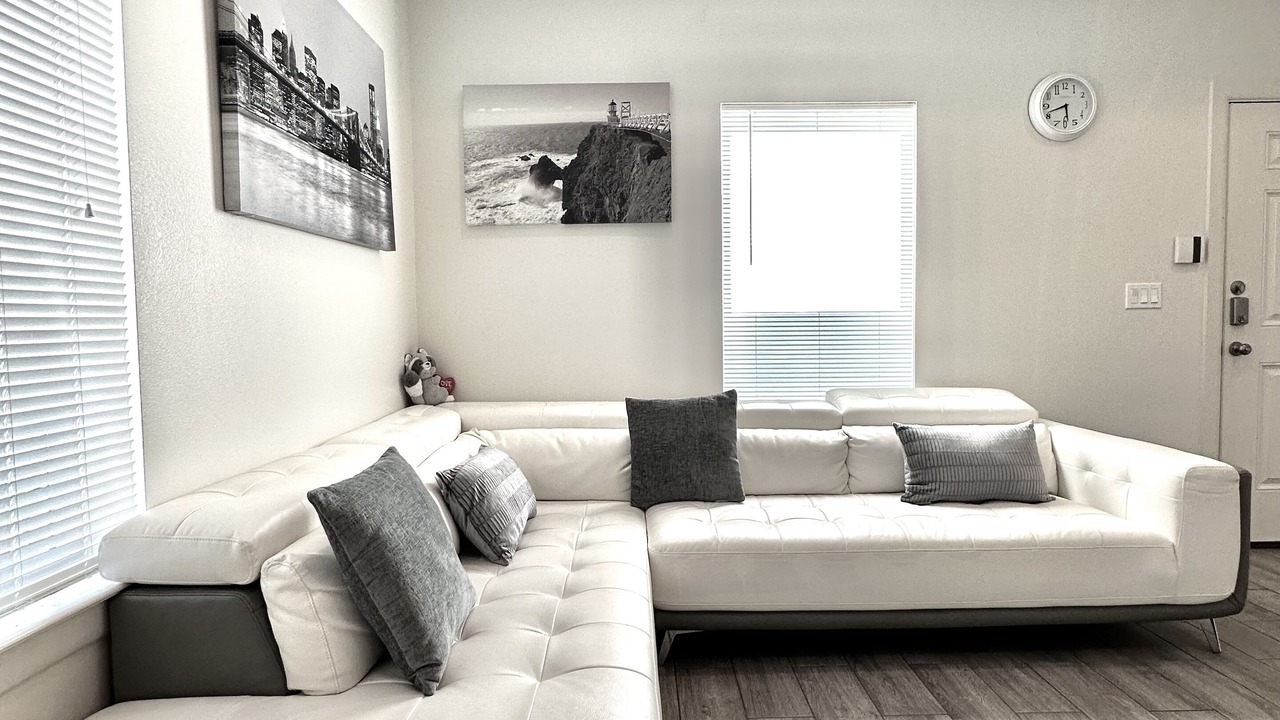Photo of Livingroom in Pharr