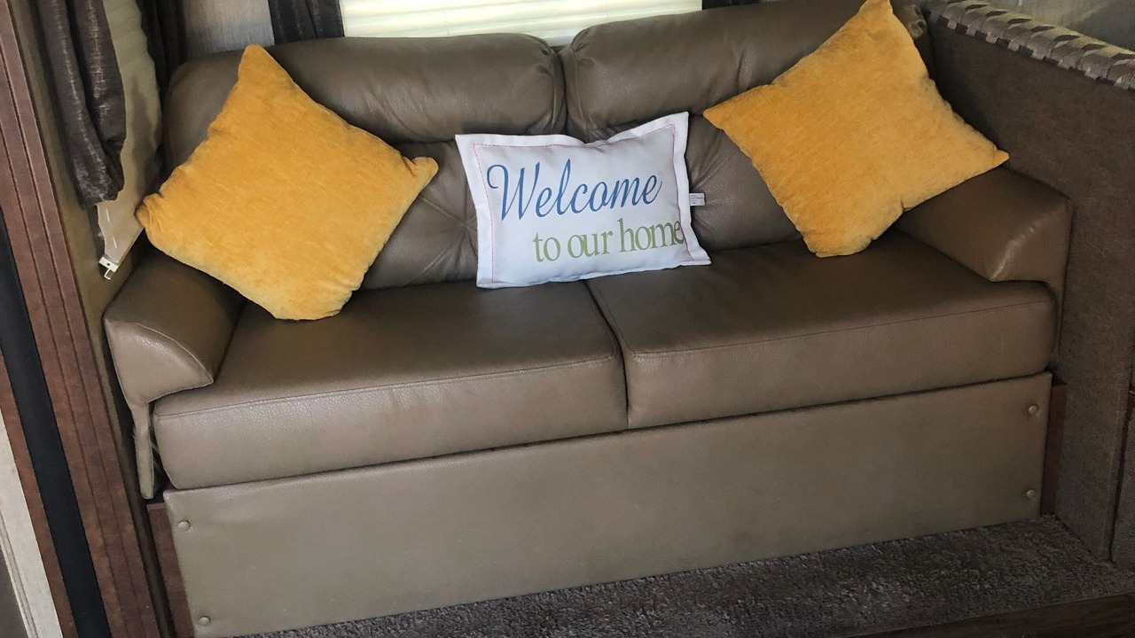 Photo of Livingroom in The Foothills