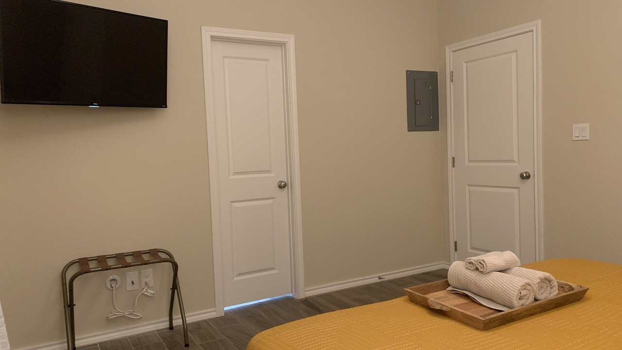 Photo of Bedroom in Edinburg