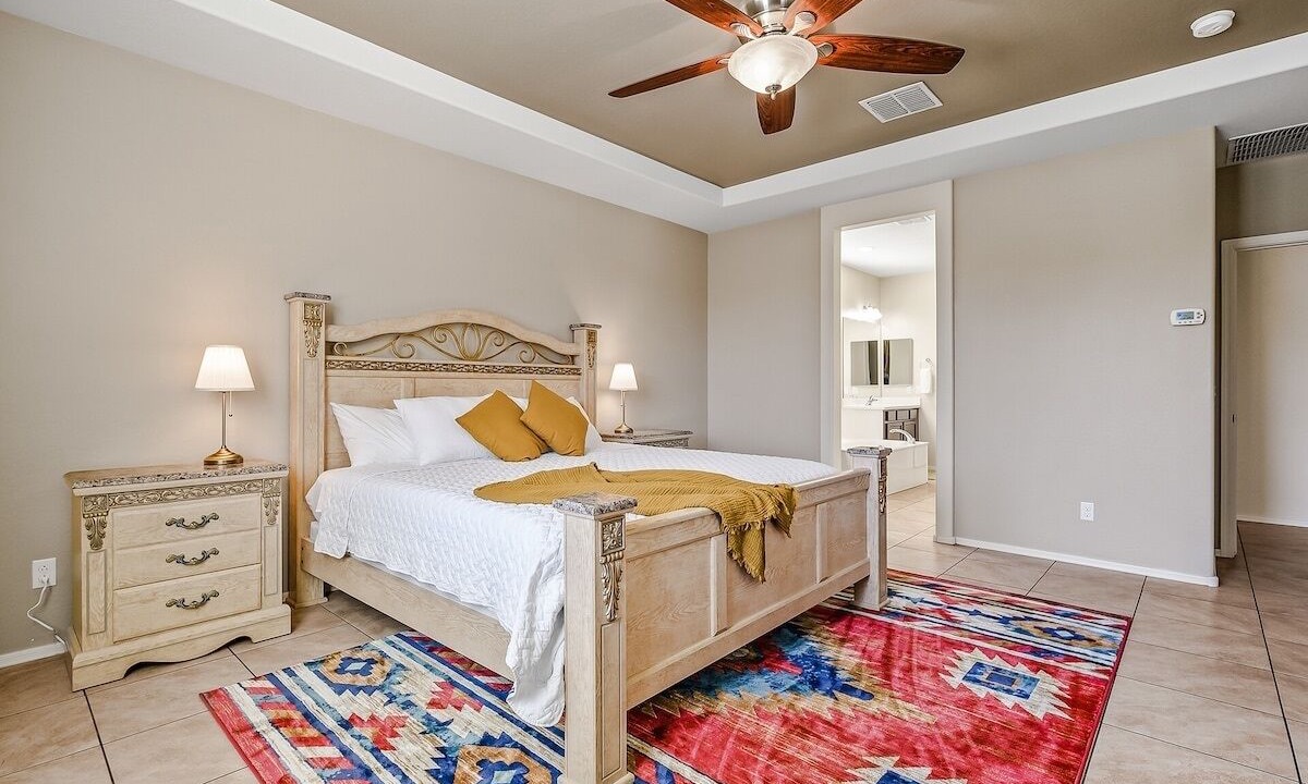 Photo of Bedroom in South Mountain