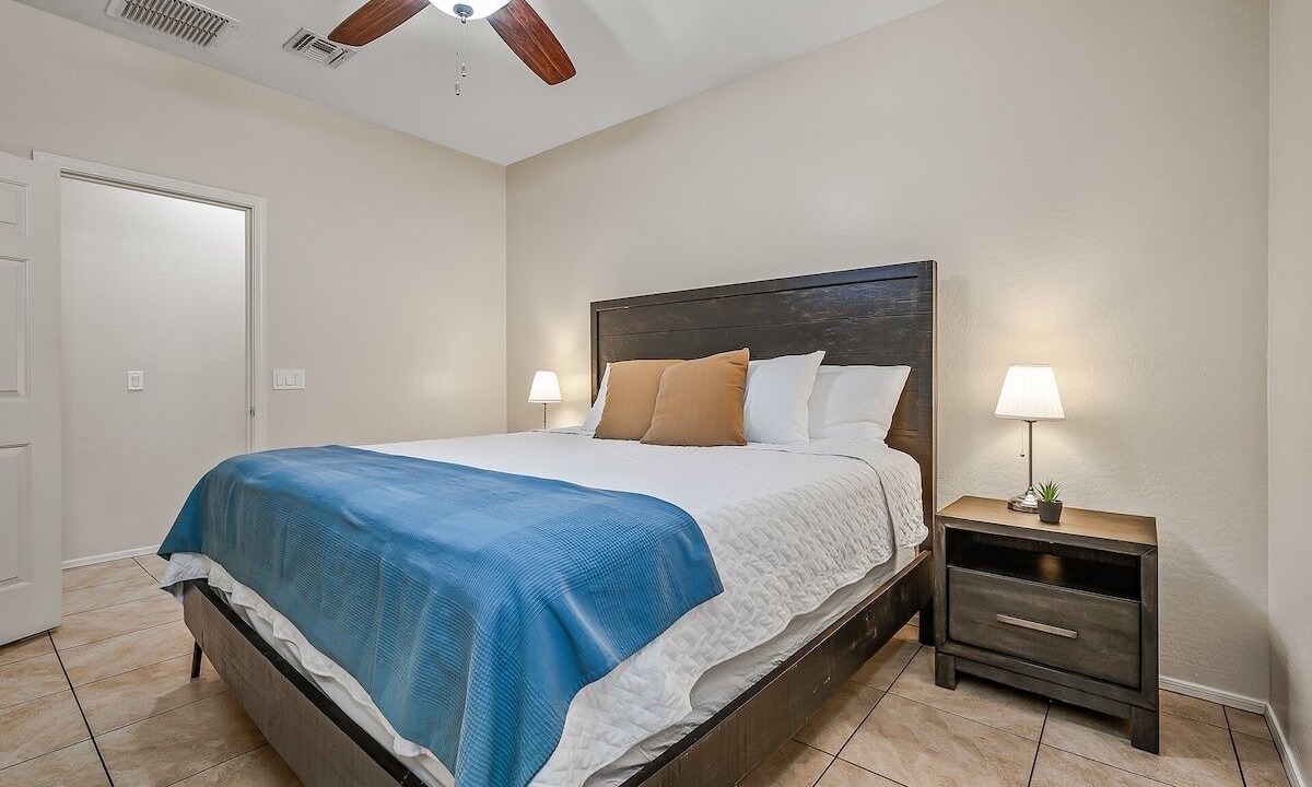 Photo of Bedroom in South Mountain