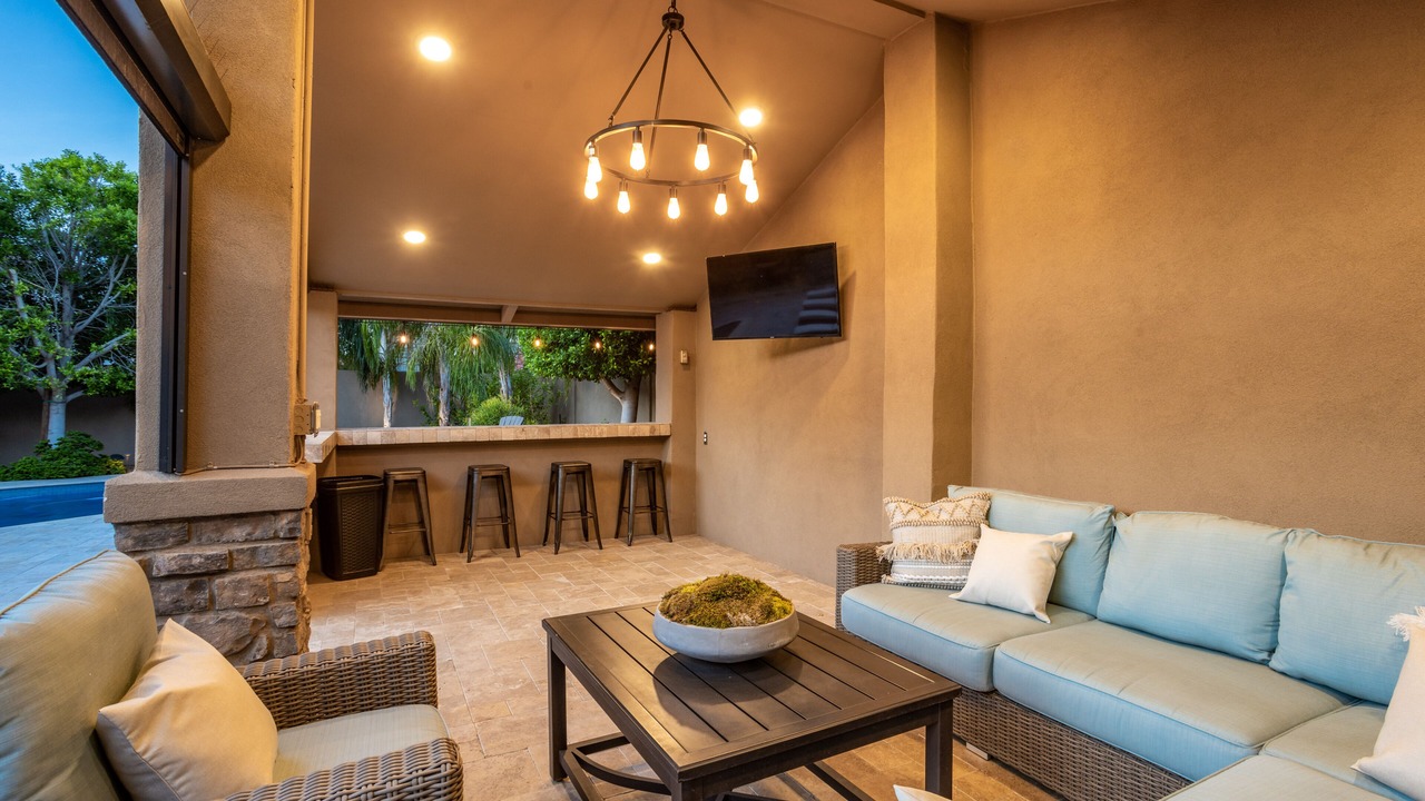 Photo of Outdoor in Paradise Valley Village