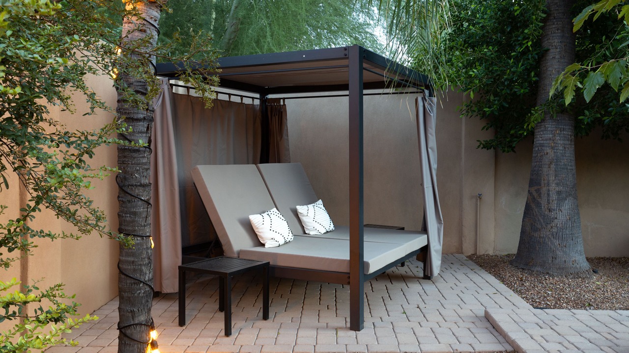 Photo of Outdoor in Paradise Valley Village