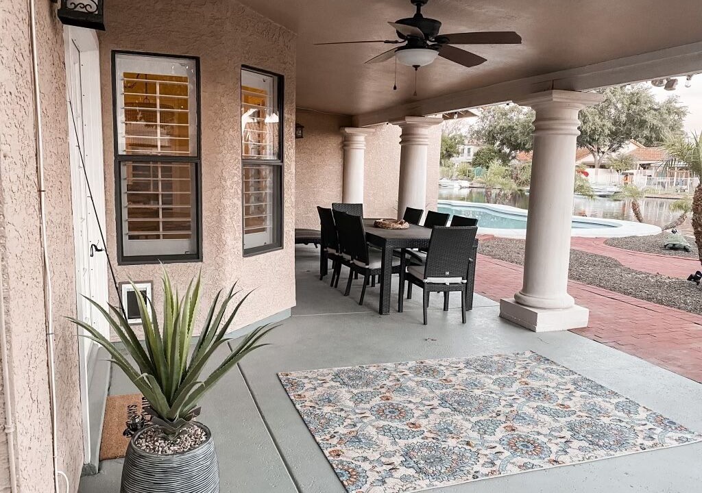 Photo of Outdoor in Avondale